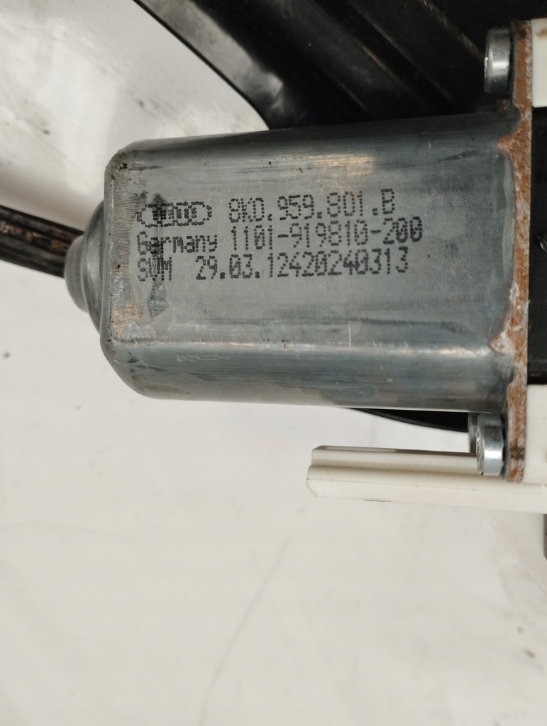 фото №13, Audi a7 підйомник скло лівий перед 8k0959801b