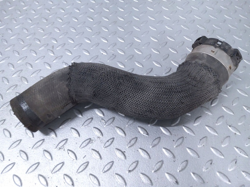 Пабтрубок  интеркулер cadillac ats 22799477 Оригинал