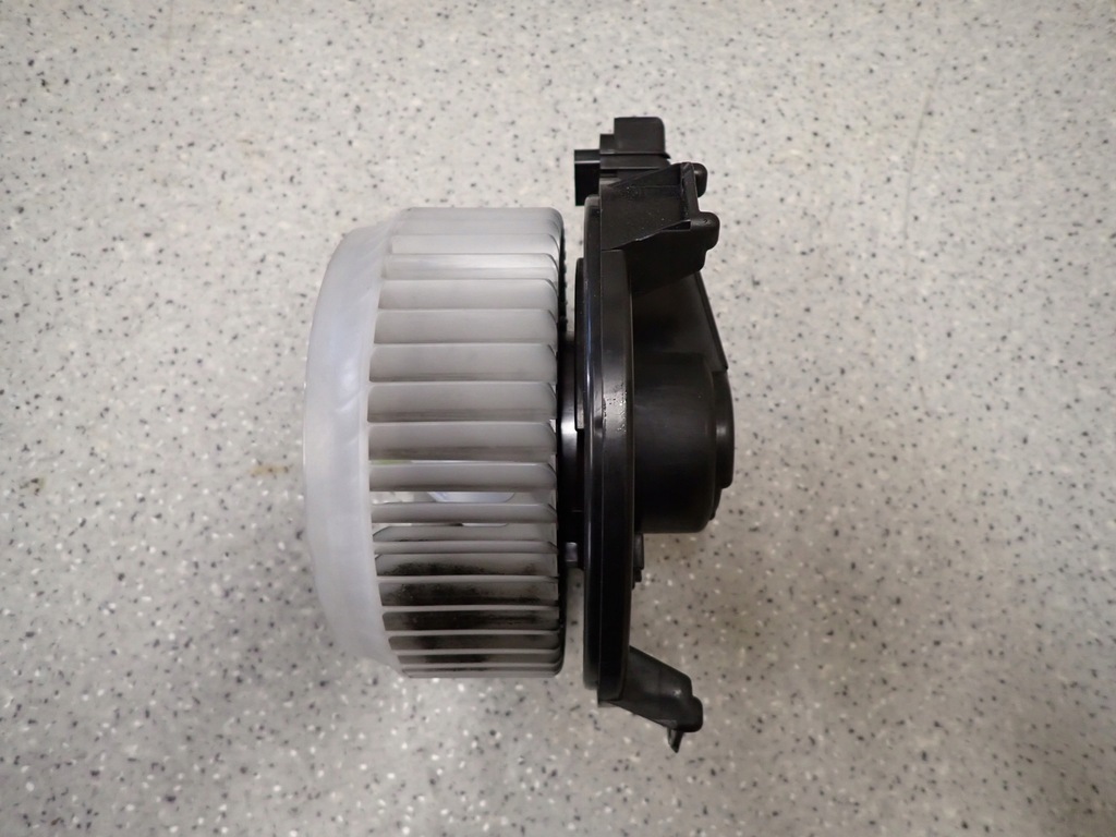 фото №5, Honda civic viii 06- sedan вентилятор отопителя