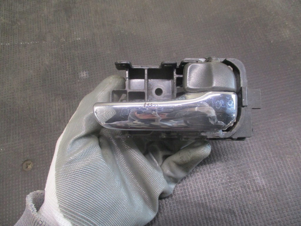 фото №1, Ручка правый перед nissan x-trail t30 01-07r