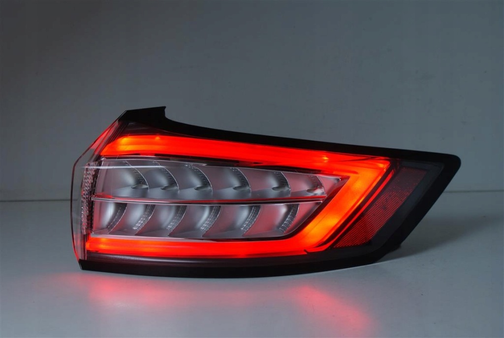 фото №4, Ford edge 15+. права лампа задня led eur