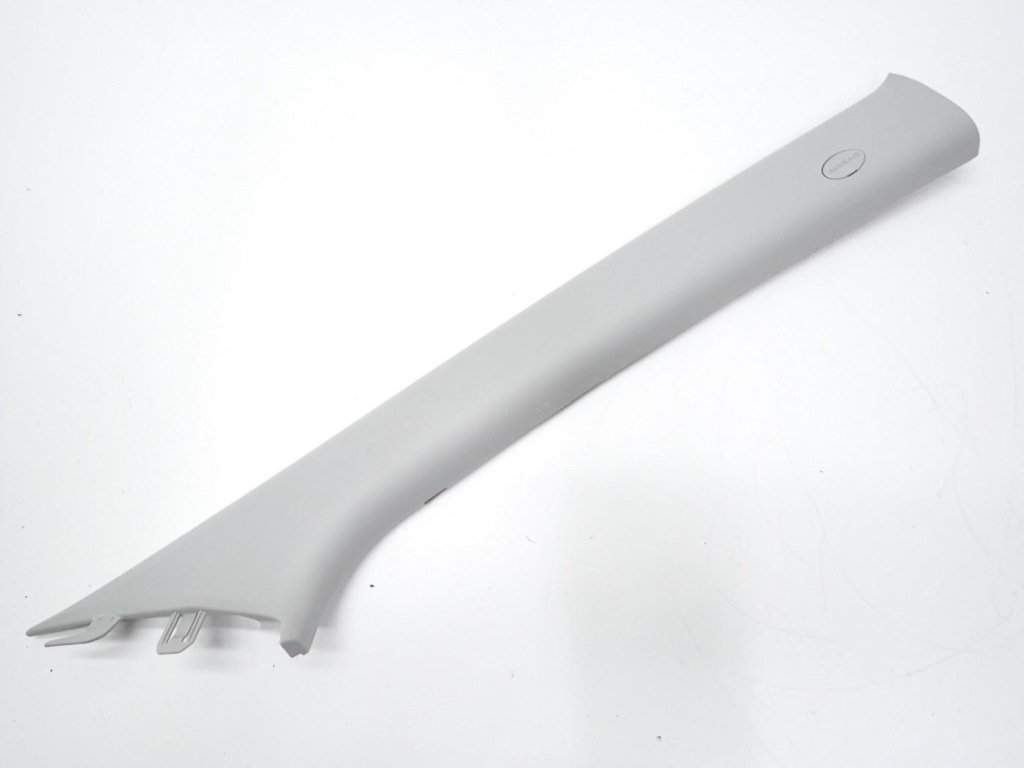 фото №1, Пластик защита стойка правый перед 85820-1j000 hyundai i20 i 13r