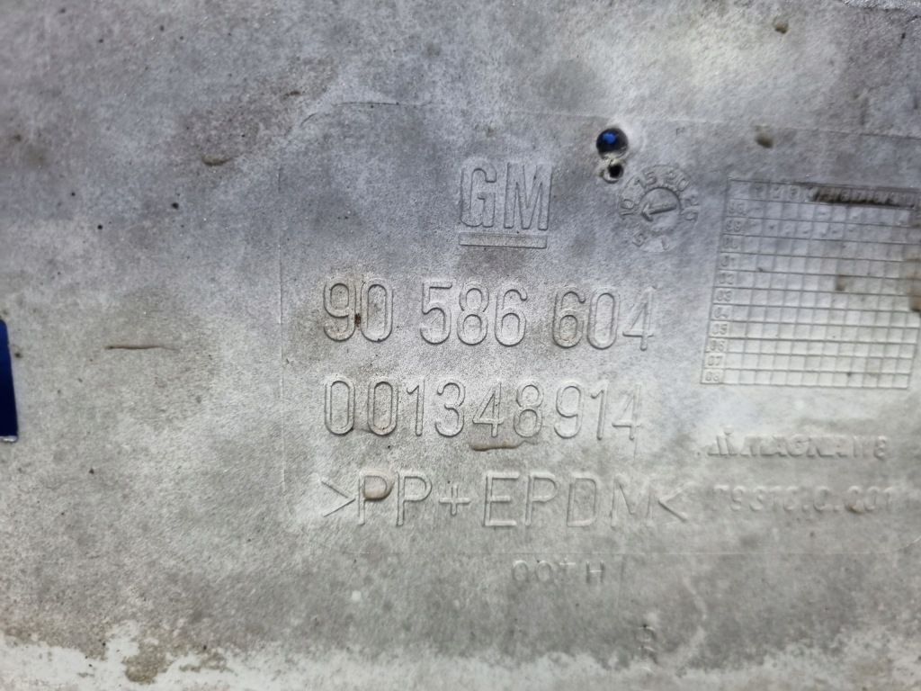 Opel vectra b lift бампер передний оригинал 90586604 Киев