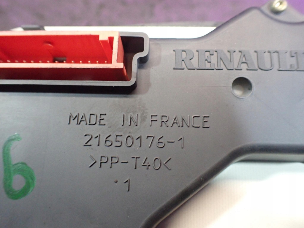 фото №6, Renault thalia i 99-08 1.4 75km счетчик приборы 8200066931 284332km