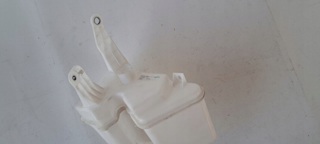 фото №7, Toyota c-hr бачок омывателя 85310-f4040