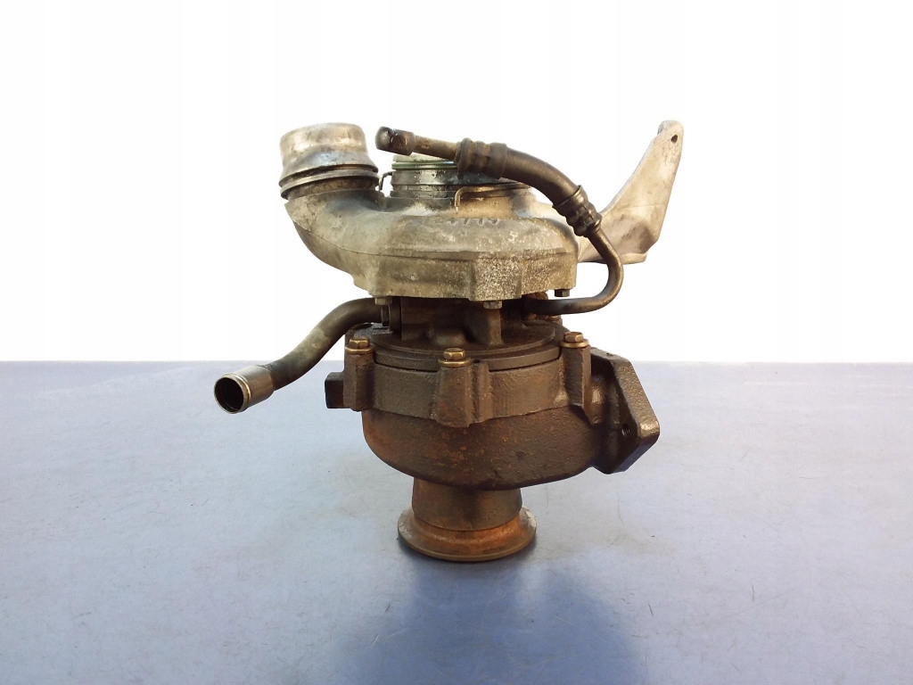 фото №4, Bmw x3 f25 2.0d 177km n47d20a турбонагнетатель 724779