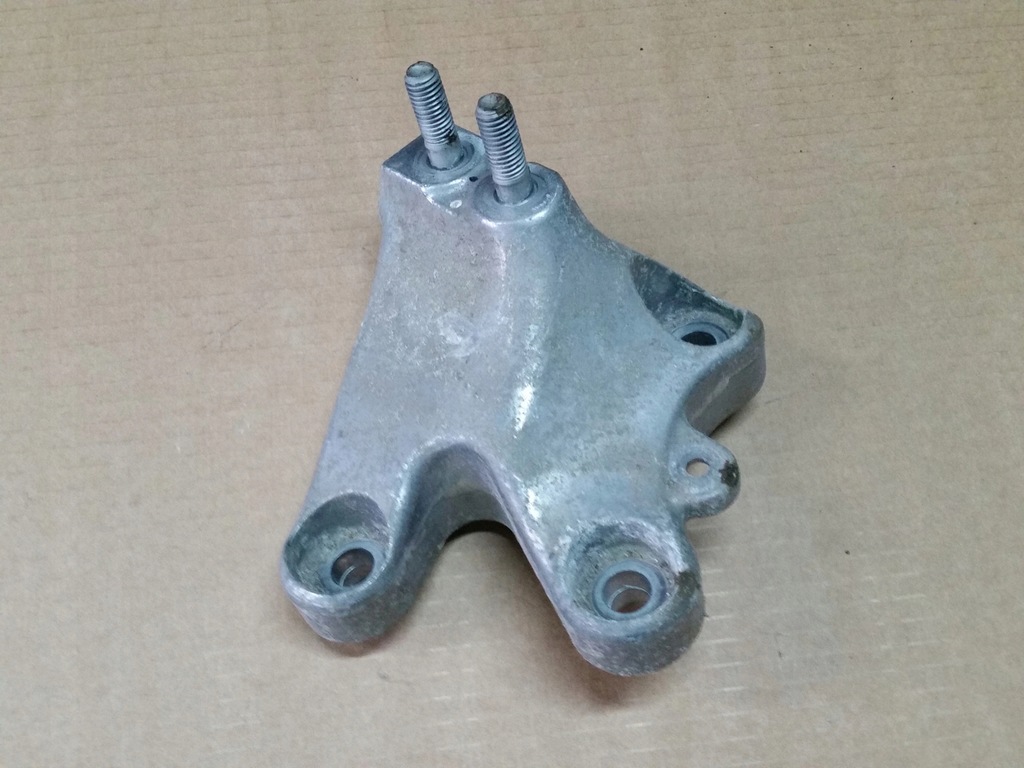 фото №1, Кронштейн кронштейн коробки e3b17m125ac ka plus + 1.2i