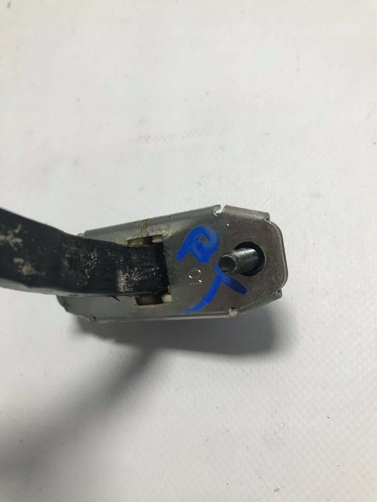 фото №1, Ограничитель дверь правый задняя kia ceed iii cd 18-