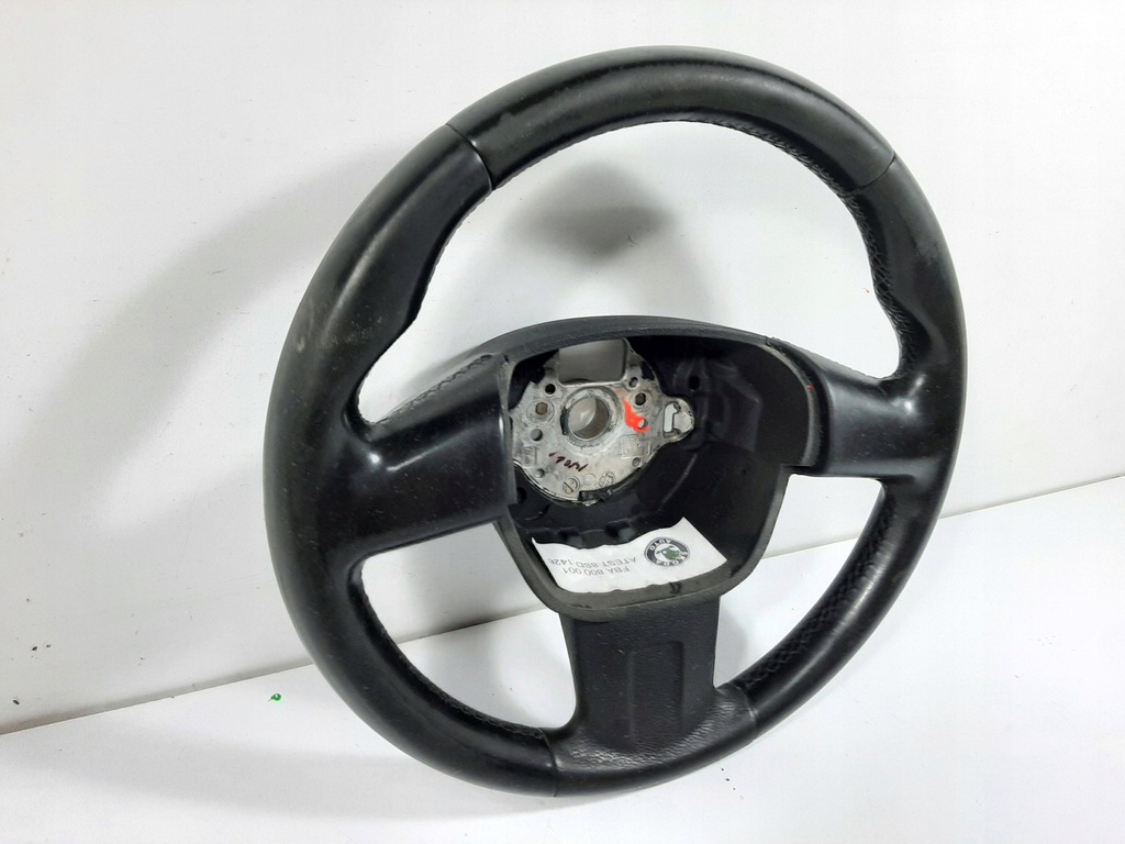 фото №10, Skoda superb ii 2.0tdi 09r повітропровід шкіра триспицева 3t0419091h