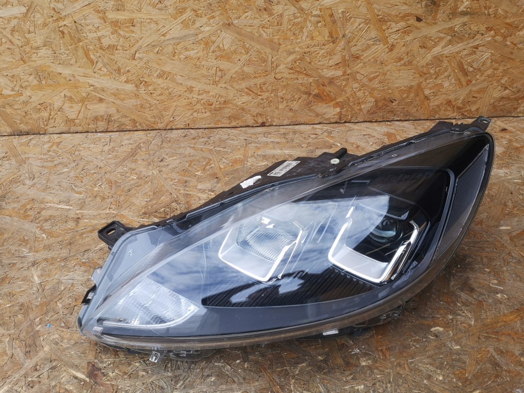 Купити Ford kuga mk3 фара лівий перед led lv4b-13w030-ak bdb