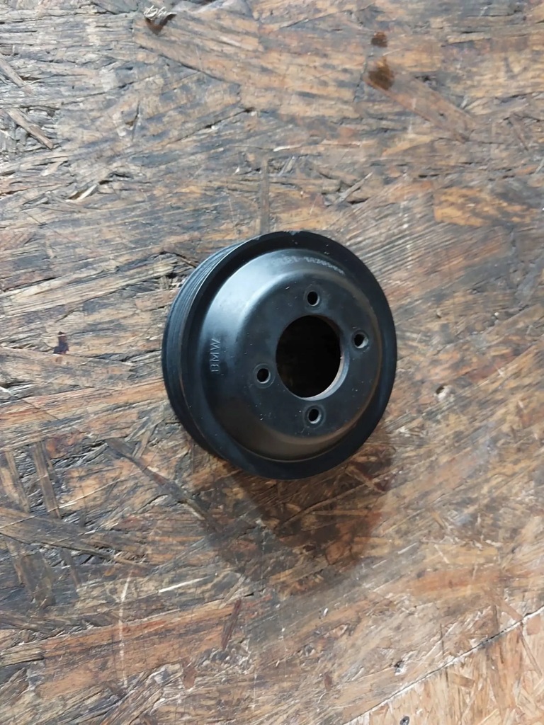 фото №9, Шків насоса води e46 325i m54b25 1436590 11511436590