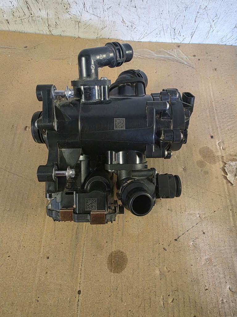 фото №1, Mini cooper f55 f56 bmw корпус термостата