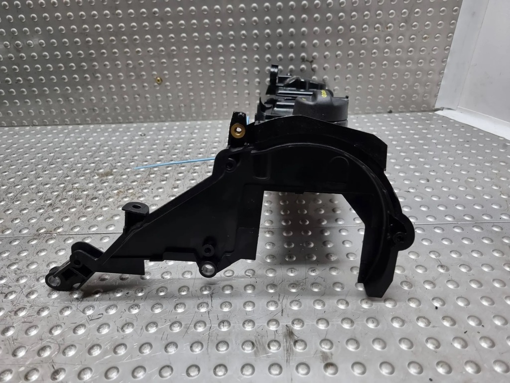 фото №7, Кришка клапанів 9689112980 volvo s40 v50 1.6 d4162t