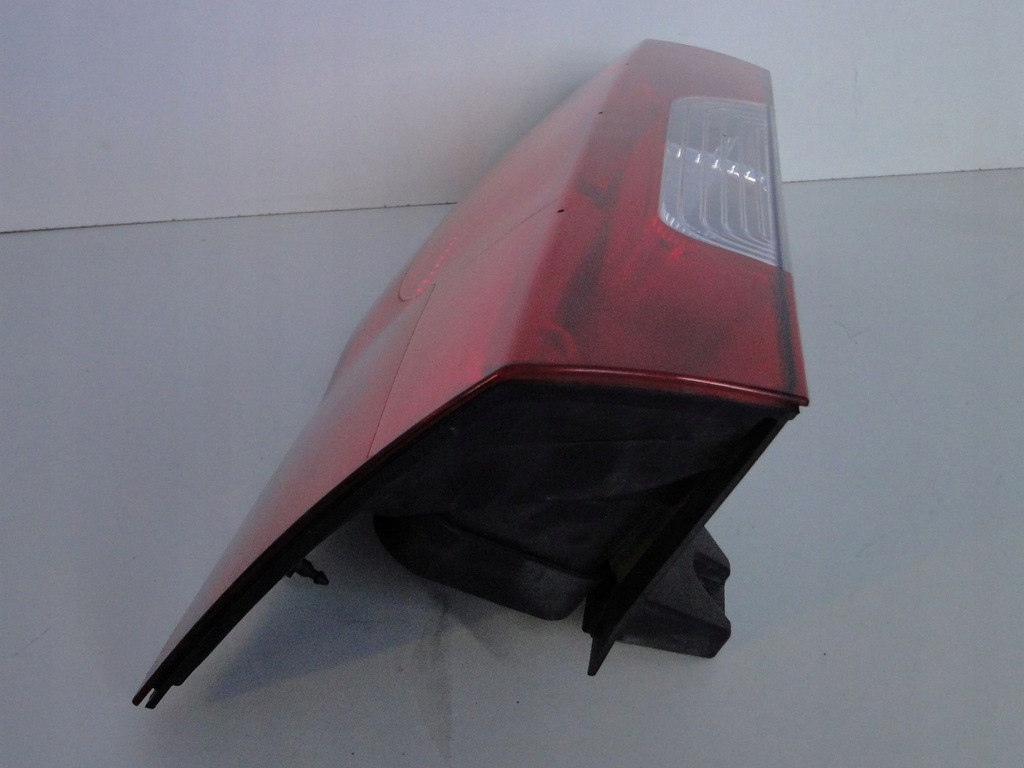 фото №8, Mercedes sprinter w910 910 лампа задня права