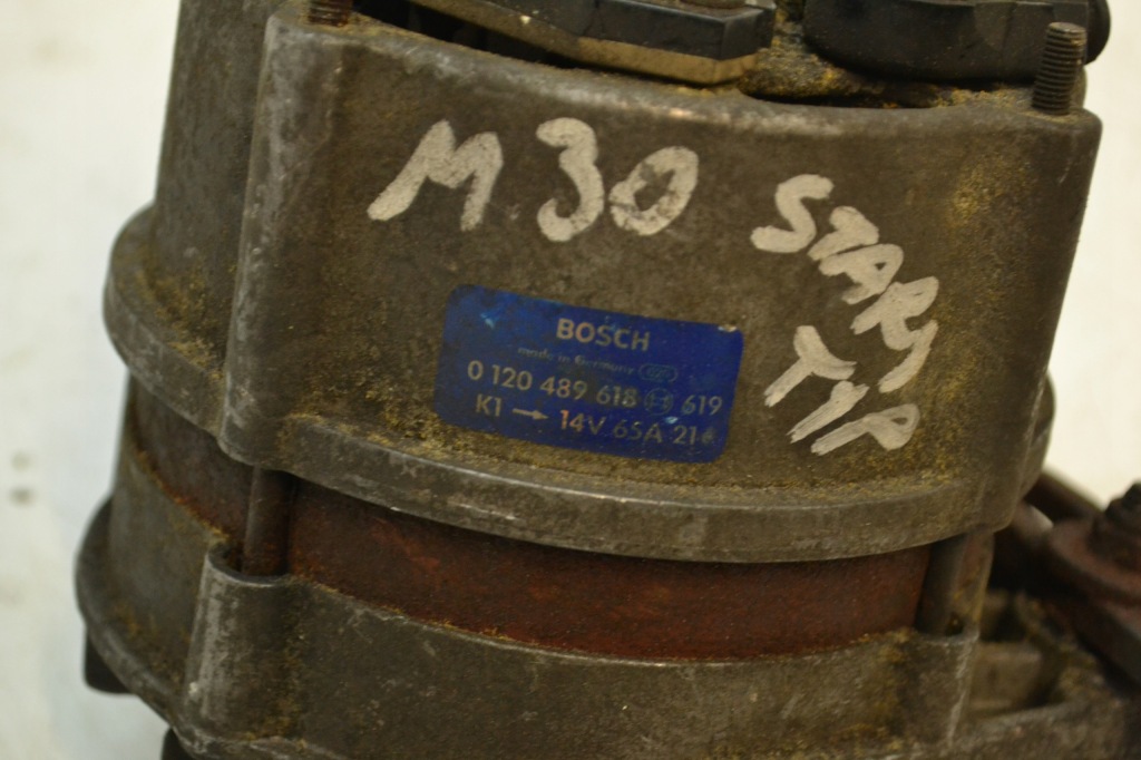 Bmw e28 e24 m30 bosch генератор 65a 0120489618 с Разборки