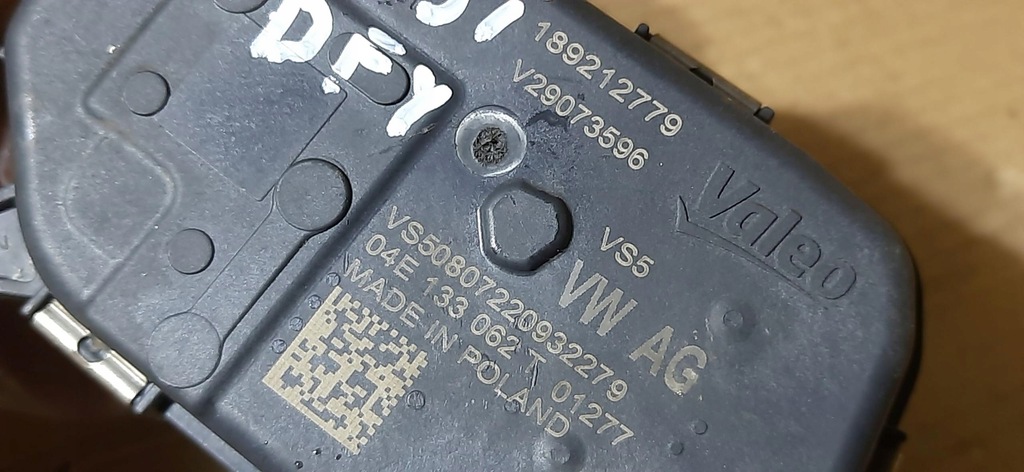 фото №6, Дросельна заслінка 1.5tsi vw golf viii 04e133062t