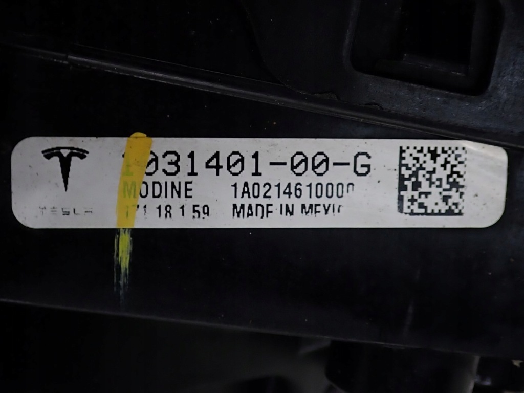 Купить Комплект радиатор воды кондиционер вентилятор tesla model x 1034853-00-e 1048500-00-f