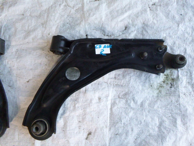 фото №1, Рычаг правый peugeot 3008 ii 5008 ii c5 aircross