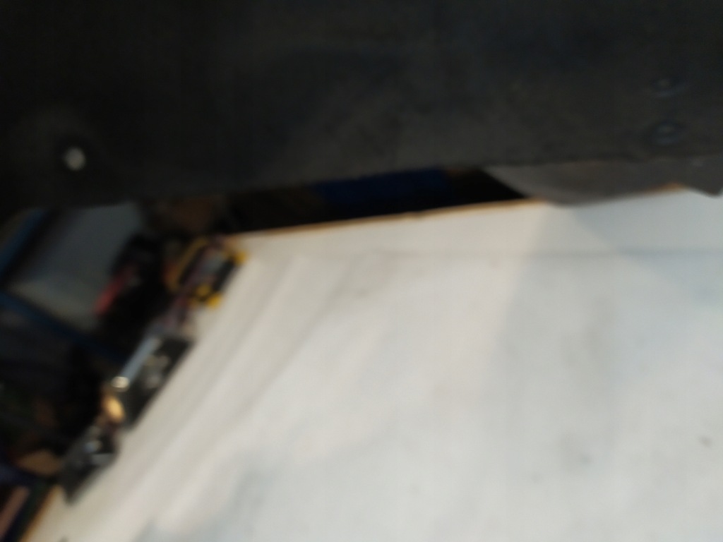 фото №8, Підкрилок правий задня tesla 3 iii