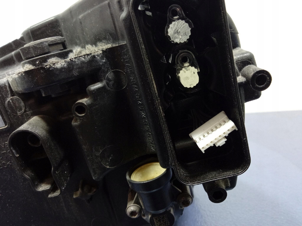 Skoda superb 3 рестайлинг  фара правый фара передняя full led 3v1941016d Киев