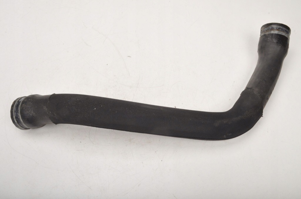 фото №1, Maserati granturismo 4.7 труба шланг води