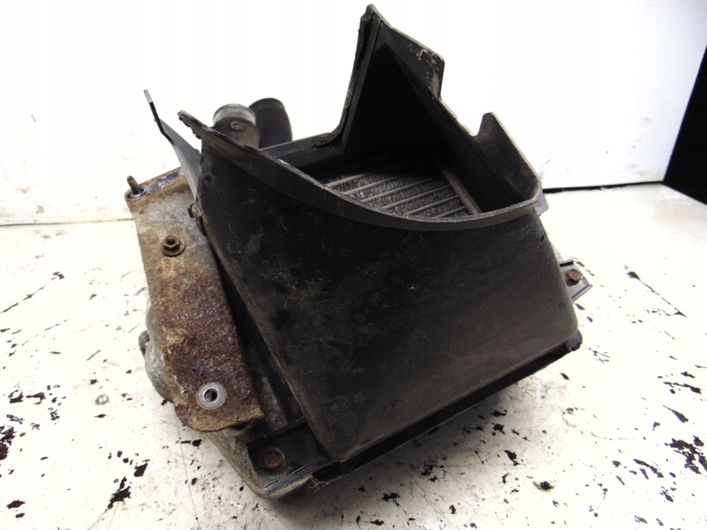 фото №3, Радиатор интеркулер mazda mpv ii 99r- 2.0d eu