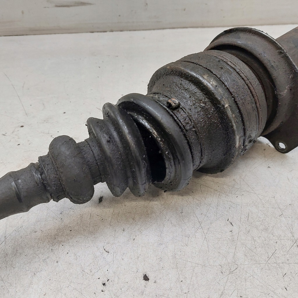 фото №6, Volkswagen t5 multivan 1,9tdi привідний вал привідний вал права