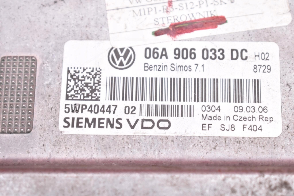 фото №8, Блок управления двигателя 06a906033dc 5wp4044702 vw golf 5 v plus 1.6 8v 03-09