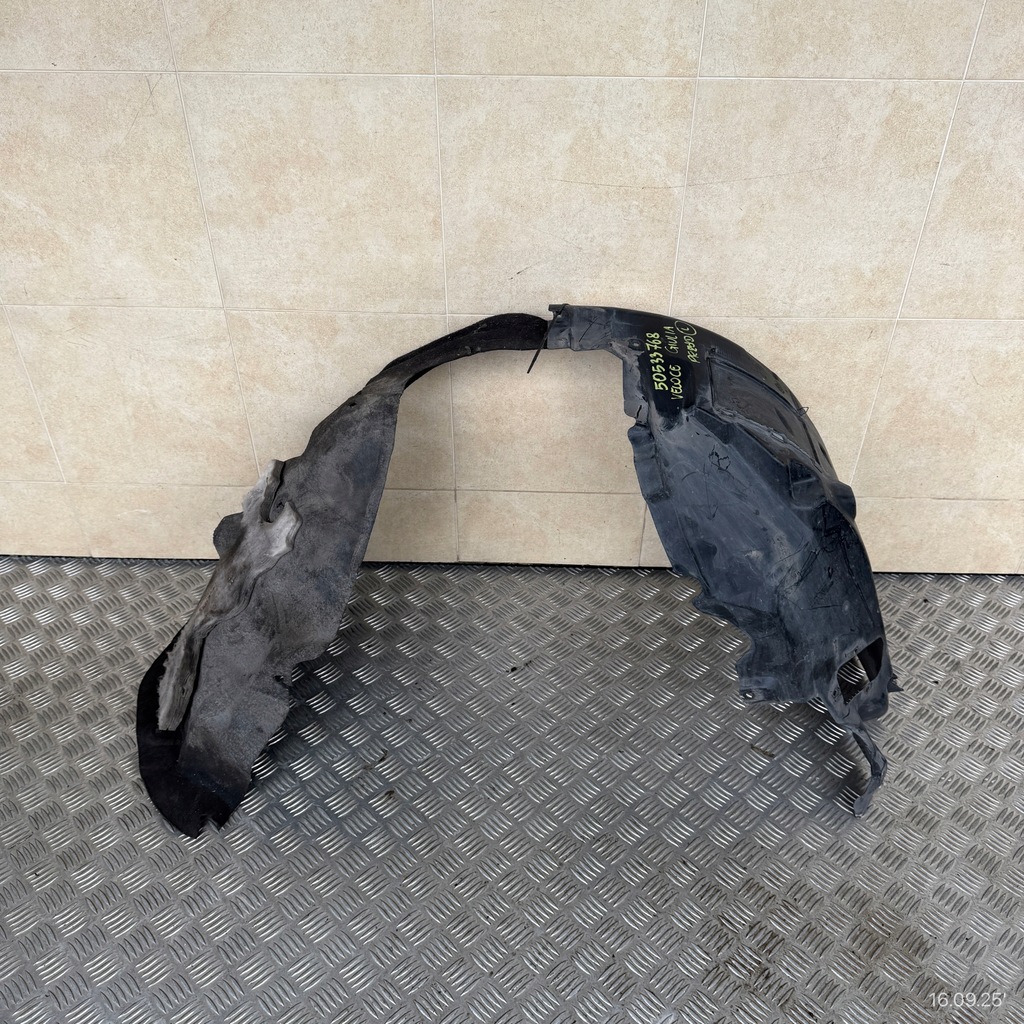 фото №1, Подкрылок передние левая alfa romeo giulia veloce 50533768