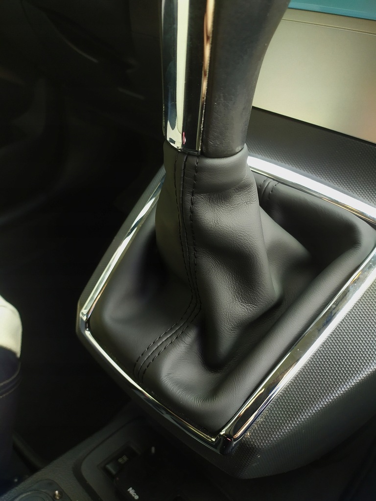 фото №6, Шкіряний чохол домкрата передач toyota verso