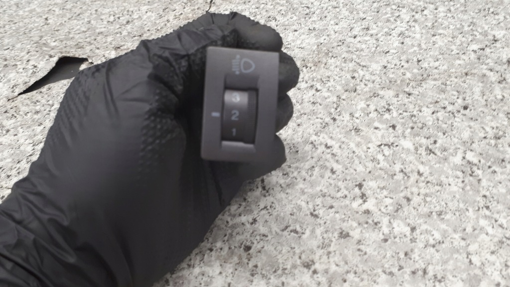 фото №1, Регулировка света hyundai elantra 2.0