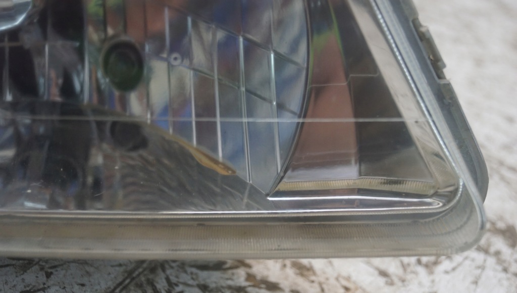 фото №5, Лампа правый перед daihatsu terios i