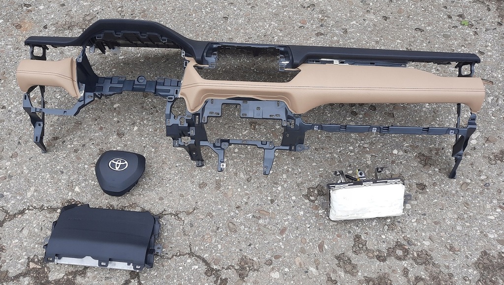 фото №1, Toyota rav4 rav-4 v 2019- панель приладів панель приладів подушки безпеки подушка безпеки air bag бежева