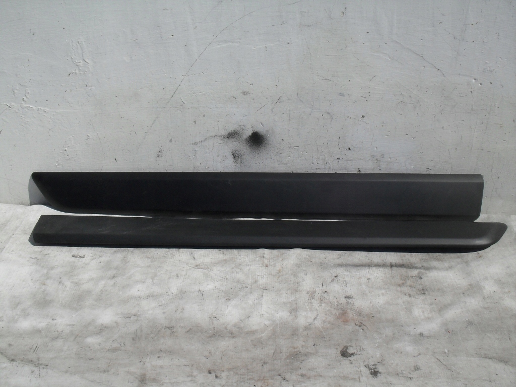 фото №1, Bipper fiorino молдинг дверь перед левая правая