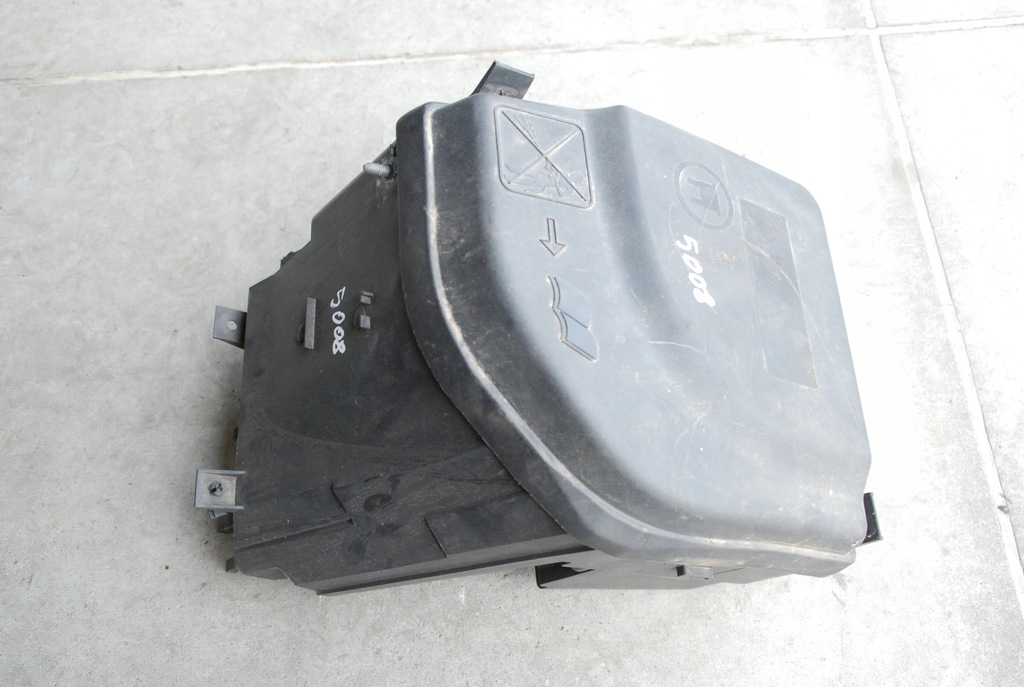 фото №1, Корпус предохранителей peugeot 3008 5008