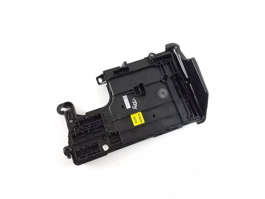 фото №1, 2021 tesla model 3 модуль комфорту 156745500c