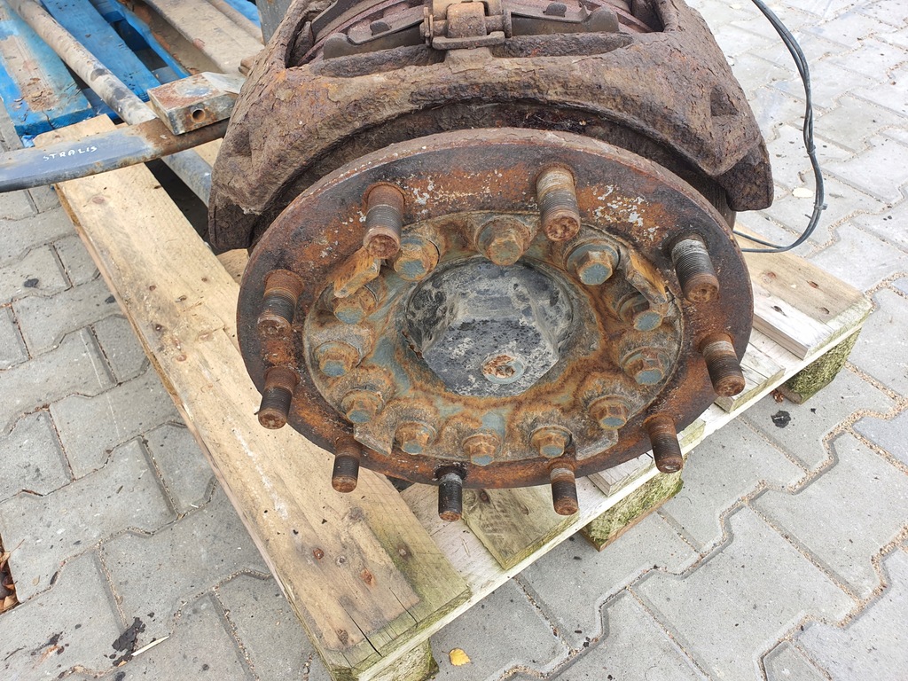 фото №1, Iveco stralis 450 ступиця права перед передня