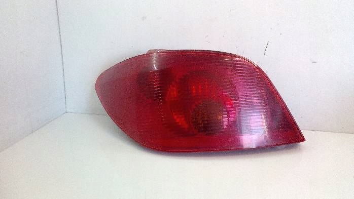 фото №8, Лампа левая задняя peugeot 307