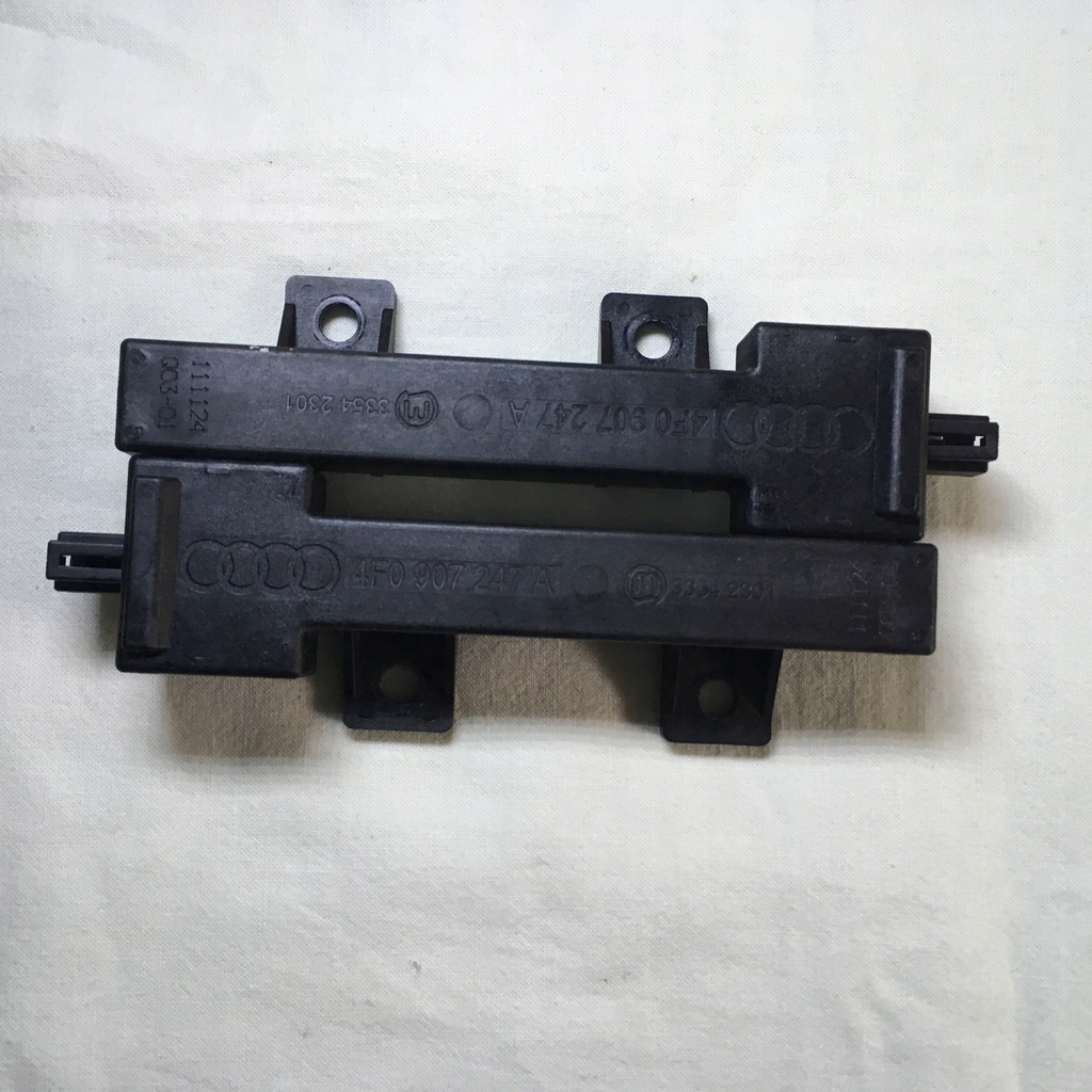 фото №1, Audi a6 c6 q7 4f0907247a антенна do keyless go.