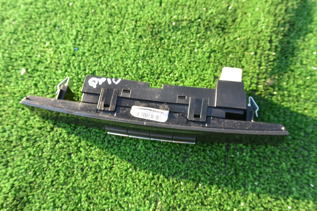 фото №8, Панель кнопок maserati ghibli quattroporte