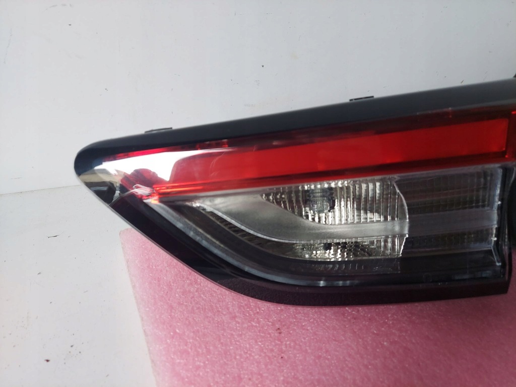 фото №2, Ford kuga mk3 лампа права задня задня led