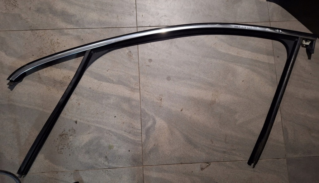 фото №1, Opel insignia b kombi молдинг дверь левый перед