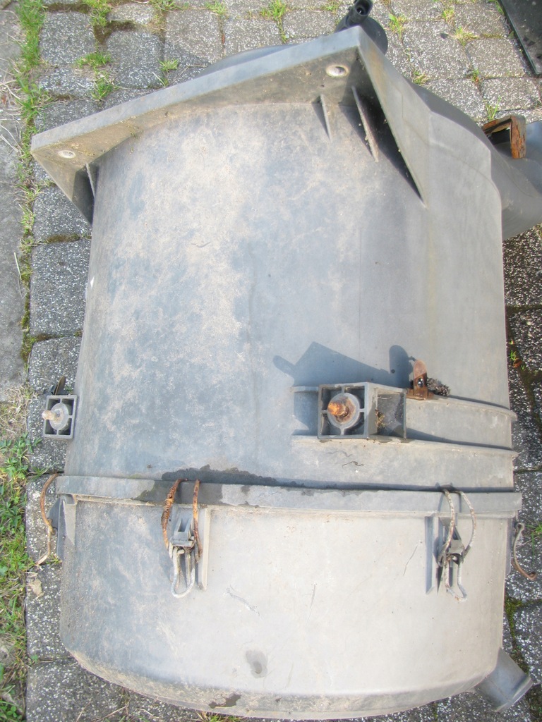 фото №1, Iveco stralis корпус фильтра воздуха.