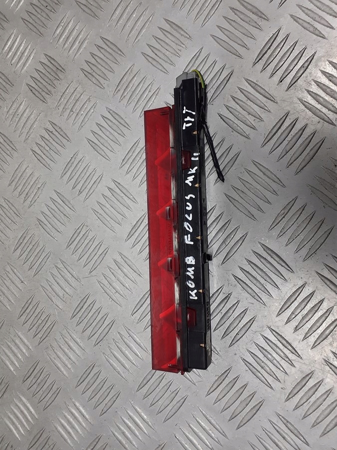 фото №3, Свет стоп-сигнал ford focus mk2 kombi