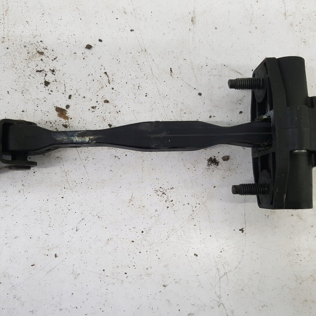 фото №1, Ограничитель дверь правый задняя opel astra k