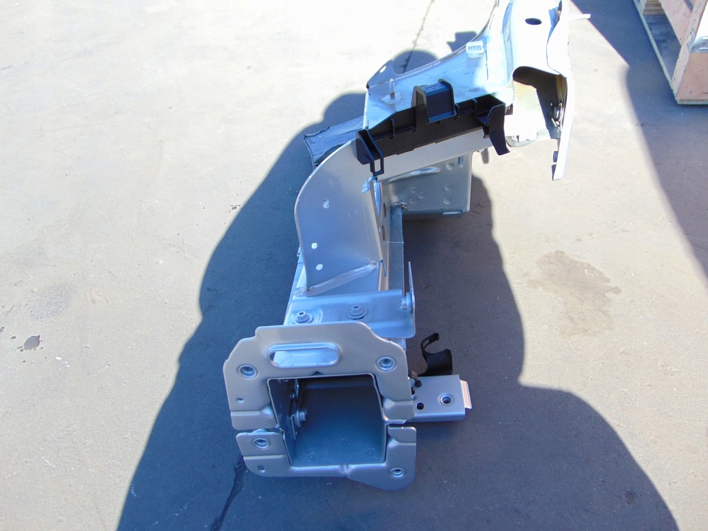 фото №8, Renault laguna iii четверть лонжерон правая перед