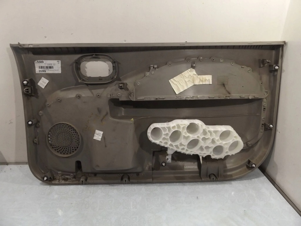 фото №3, Twingo ii обшивка левый перед