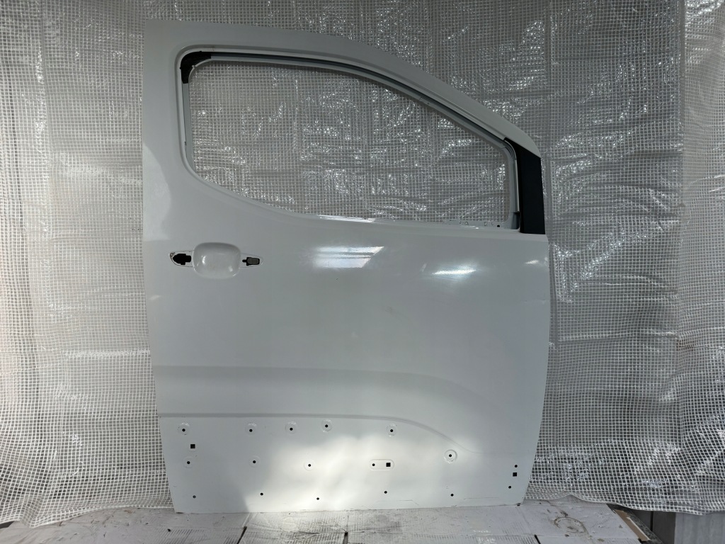 фото №1, Citroen berlingo iv 18- peugeot partner opel combo правое передние дверь