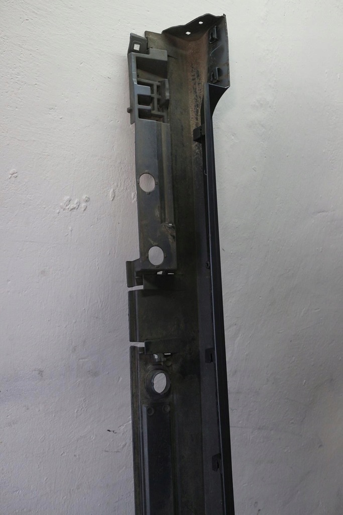 фото №8, Молдинг поріг права toyota corolla e21 sedan 2019- 75850-02230