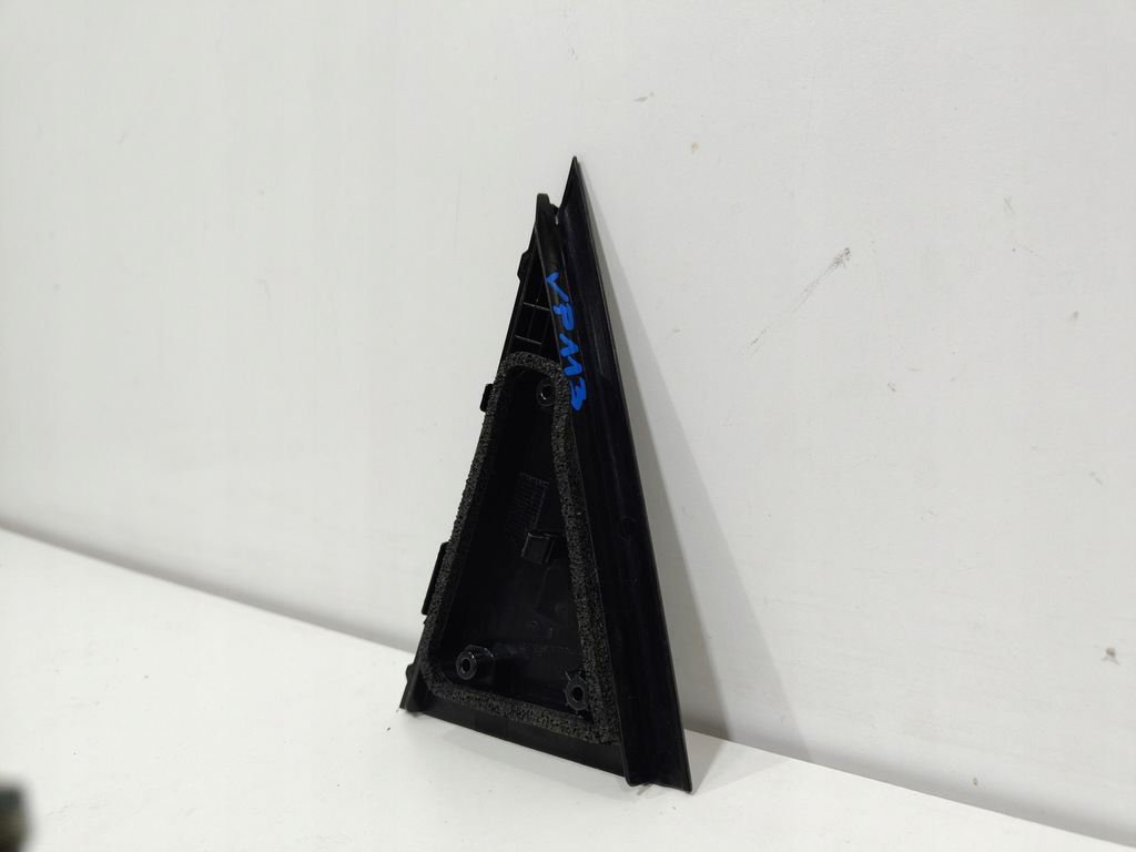 фото №6, Hyundai kona i треугольник заглушка дверь задняя задняя левая 83830-j9000 nowa!